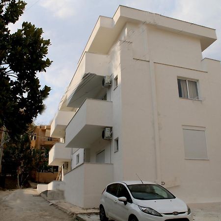 Vila Jovani Sarandë Exteriör bild