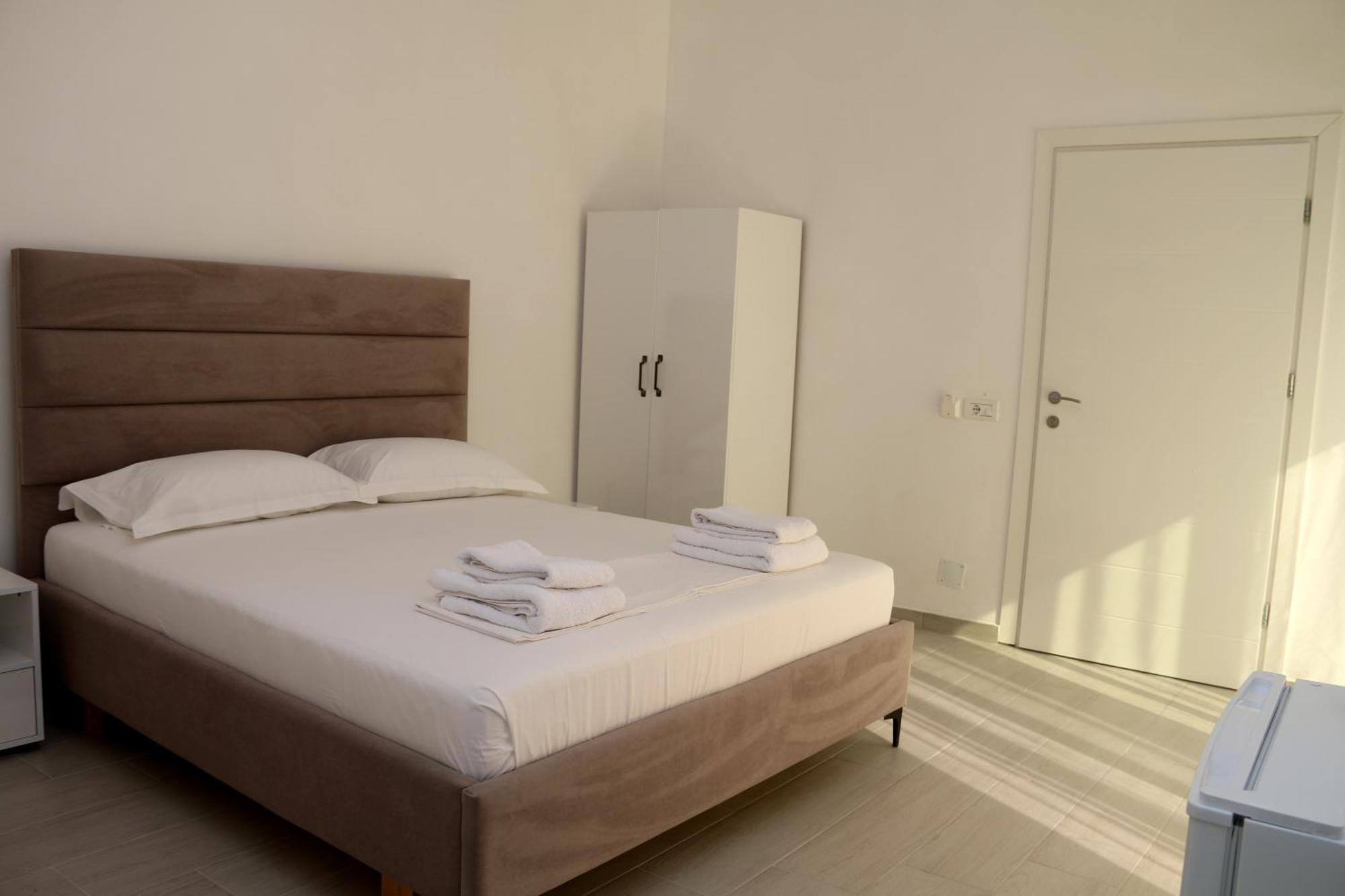 Vila Jovani Sarandë Exteriör bild