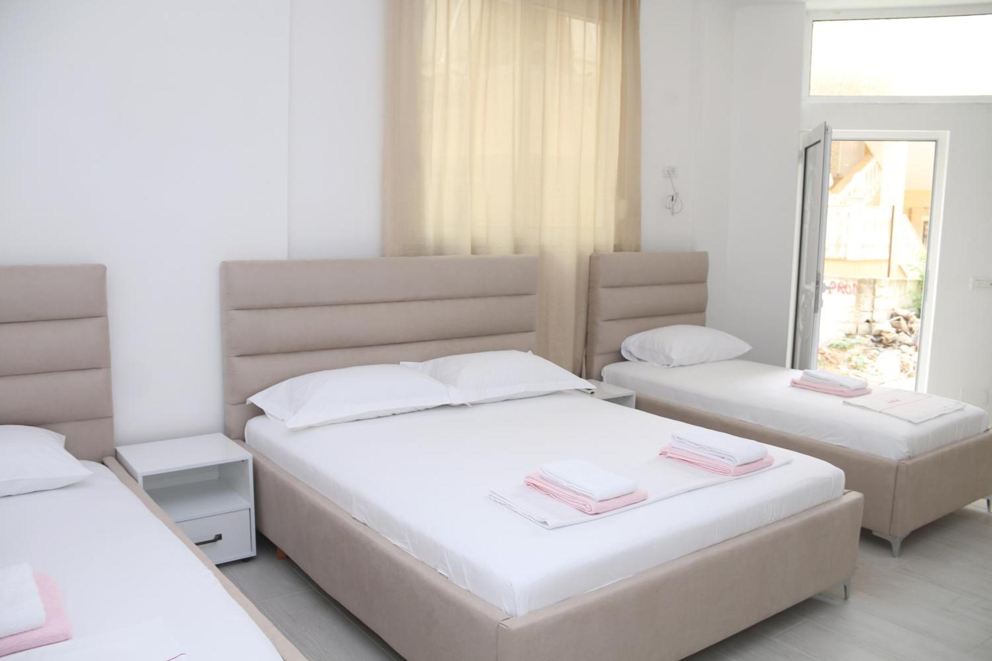 Vila Jovani Sarandë Exteriör bild