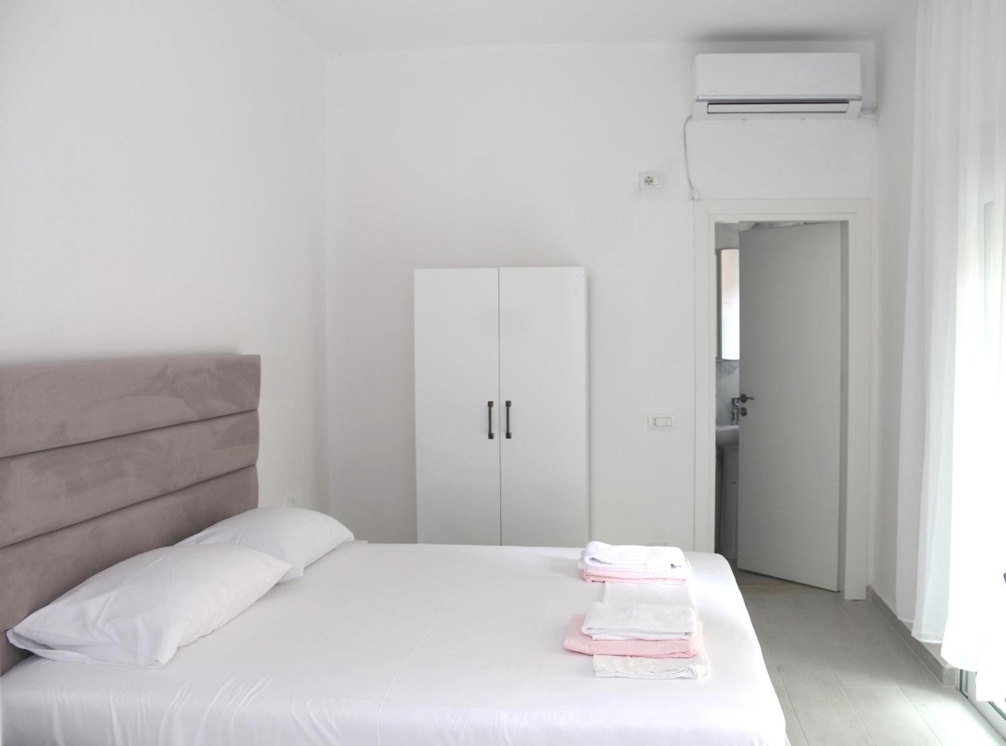 Vila Jovani Sarandë Exteriör bild